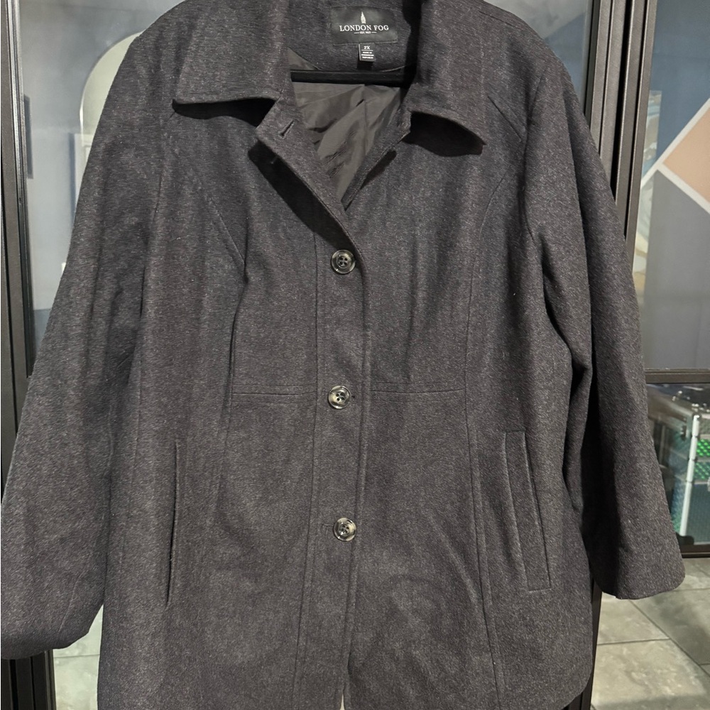 Hardly Worn London Fog Men’s Gray Coat
